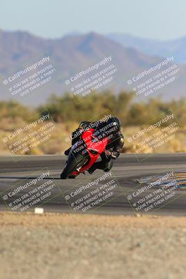 media/Dec-09-2023-SoCal Trackdays (Sat) [[76a8ac2686]]/Turn 15 Set 1 (230pm)/